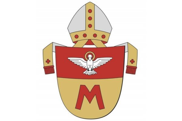 Květen – měsíc modlitby za královéhradeckou diecézi.